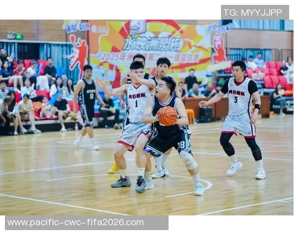 精彩篮球赛比分揭晓球队实力对决引发热烈讨论 精彩篮球赛比分揭晓球队实力对决引发热烈讨论