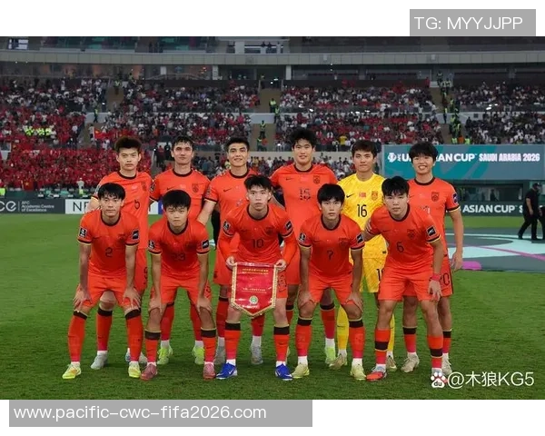 香港足球代表队奋勇拼搏力争亚洲杯佳绩展现团队精神与国家荣光